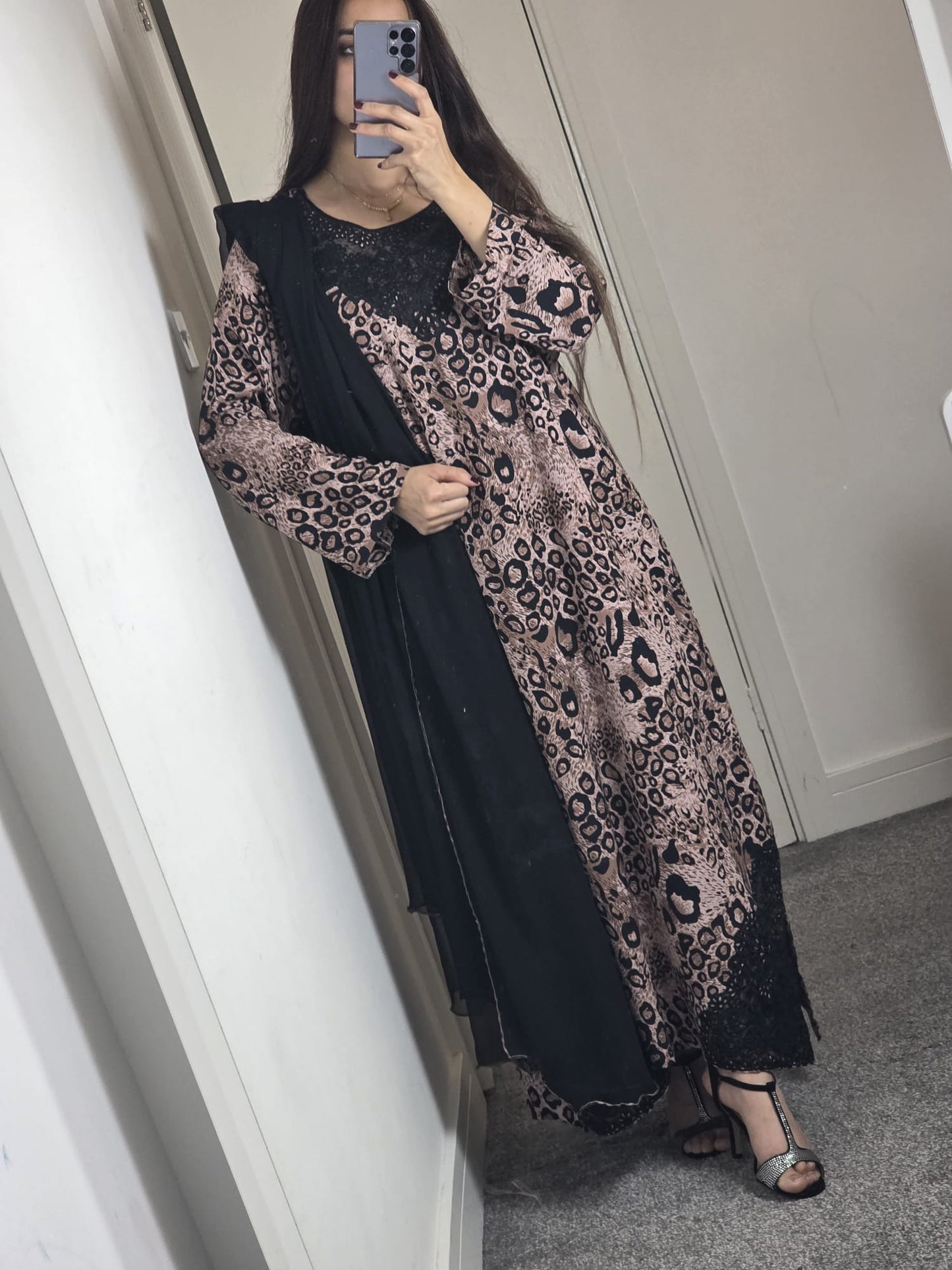 Uznau Kaftan Three Piece Suit UZ-LNN-BR023