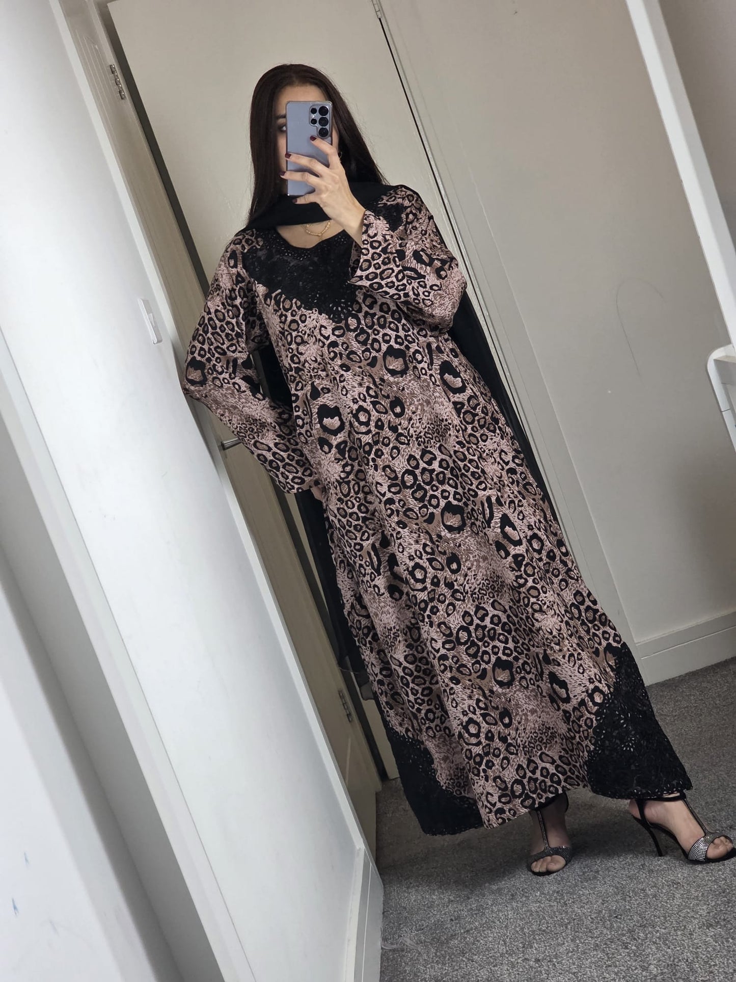 Uznau Kaftan Three Piece Suit UZ-LNN-BR023