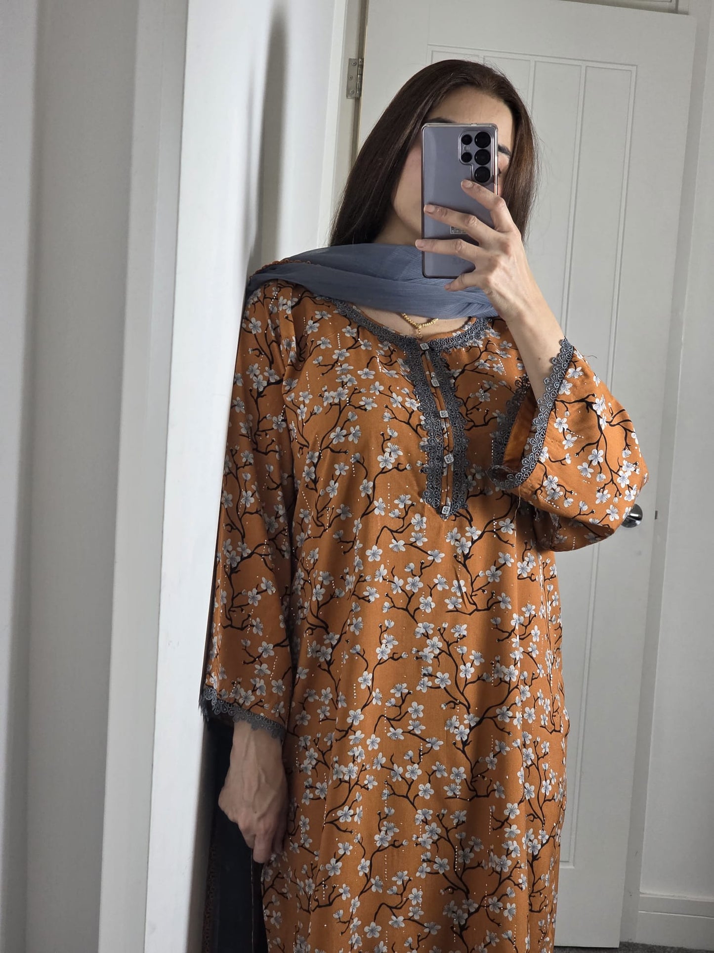 Uznau Linen Three Puece Suit UZ-LNN-MST03