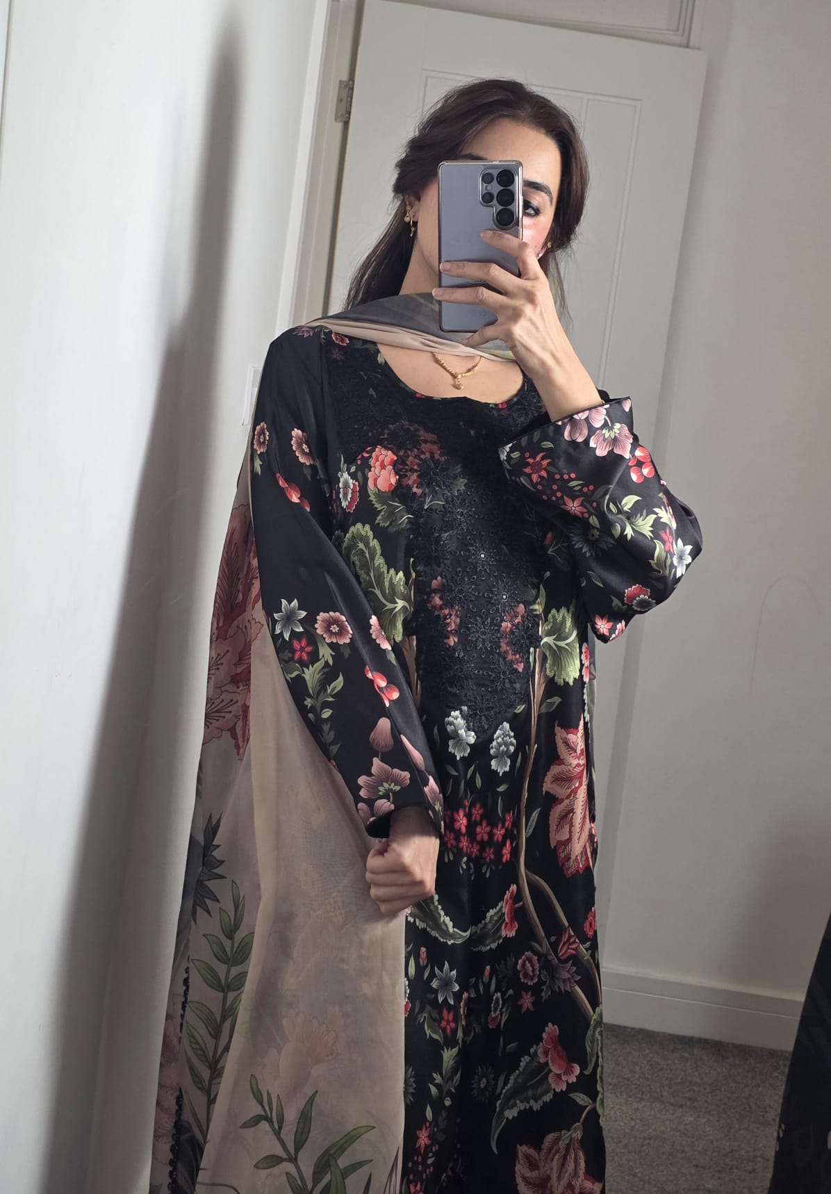 Uznau Embroidered Silk Three Piece Suit UZ-SLK-BLK04