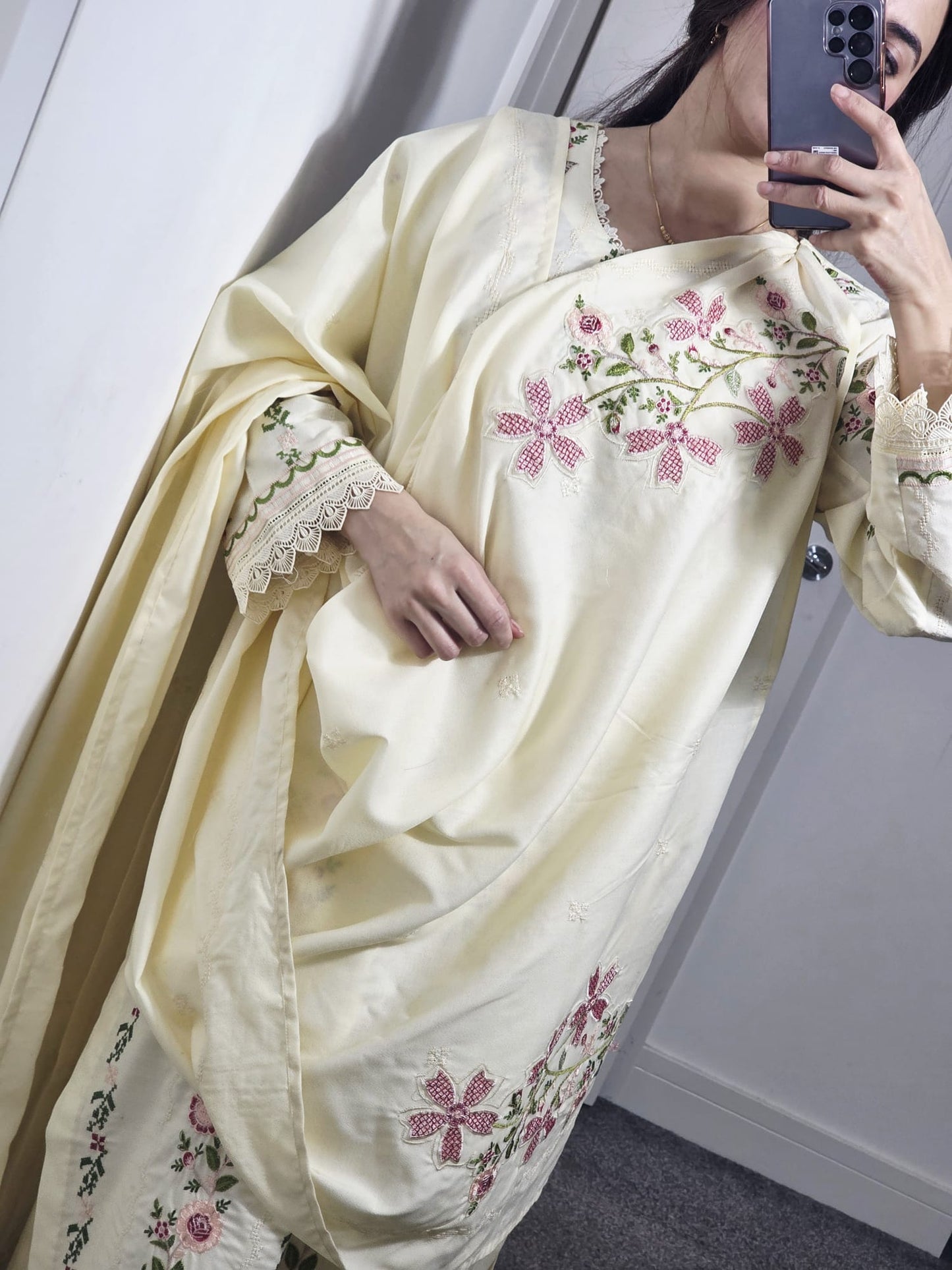 Uznau Embroidered Marina Three Piece Suit UZ-MR-WHT09