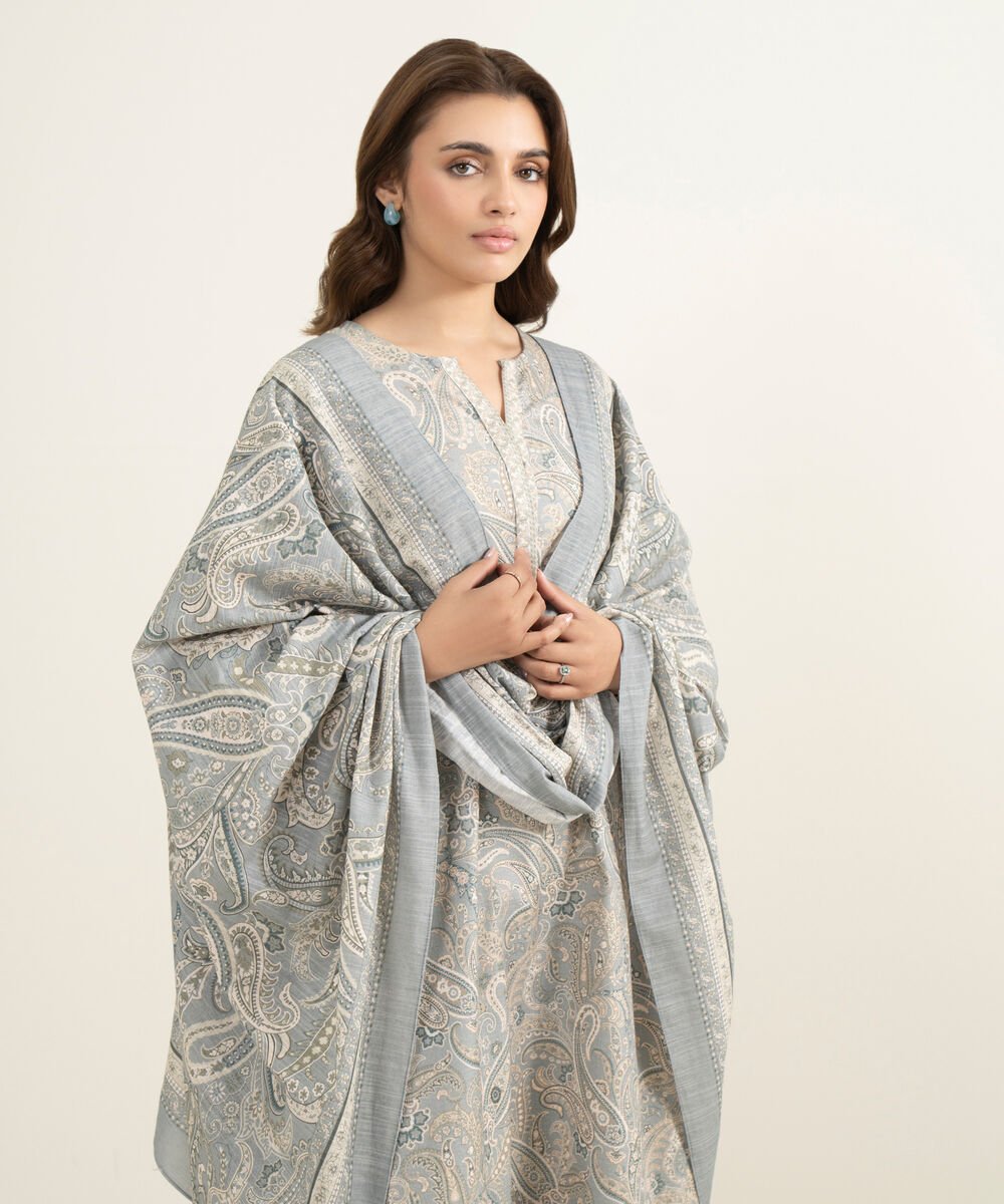 Sapphire Khaddar Three Piece Suit SP-KHD-GRY04