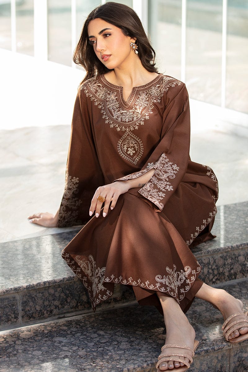 Uznau Embroidered Linen Three Piece Suit UZ-LNN-BR025