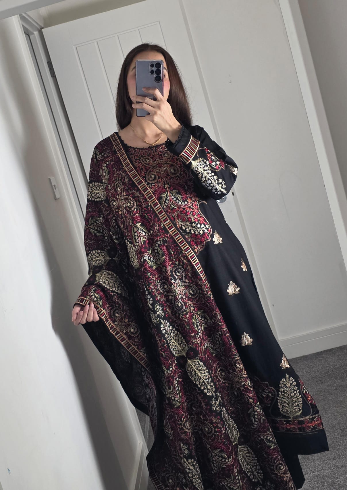 Uznau Embroidered Marina Linen Three Piece Suit UZ-MR-BLK017