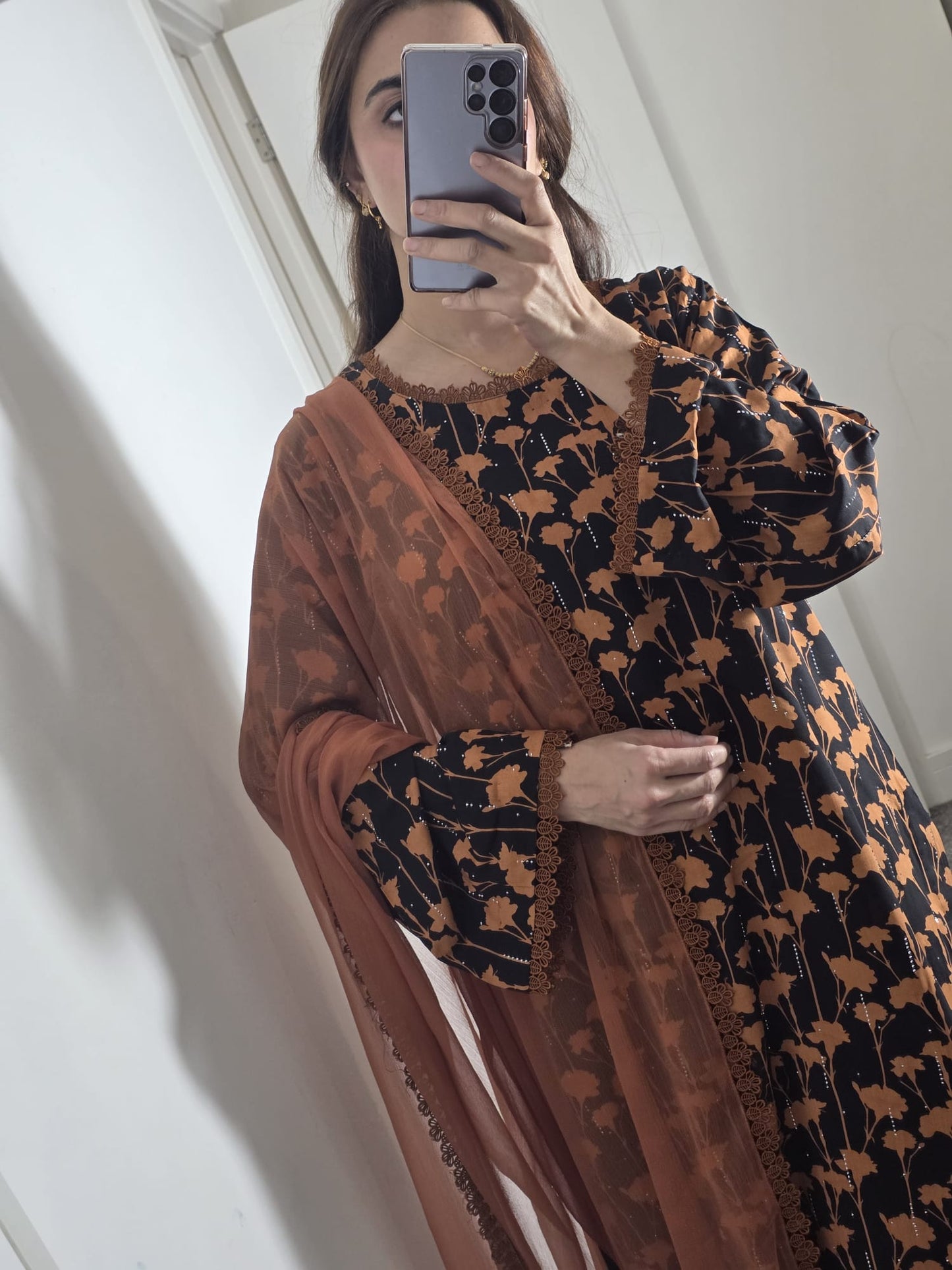 Uznau Mukaish Linen Three Piece Suit UZ-LNN-MST05
