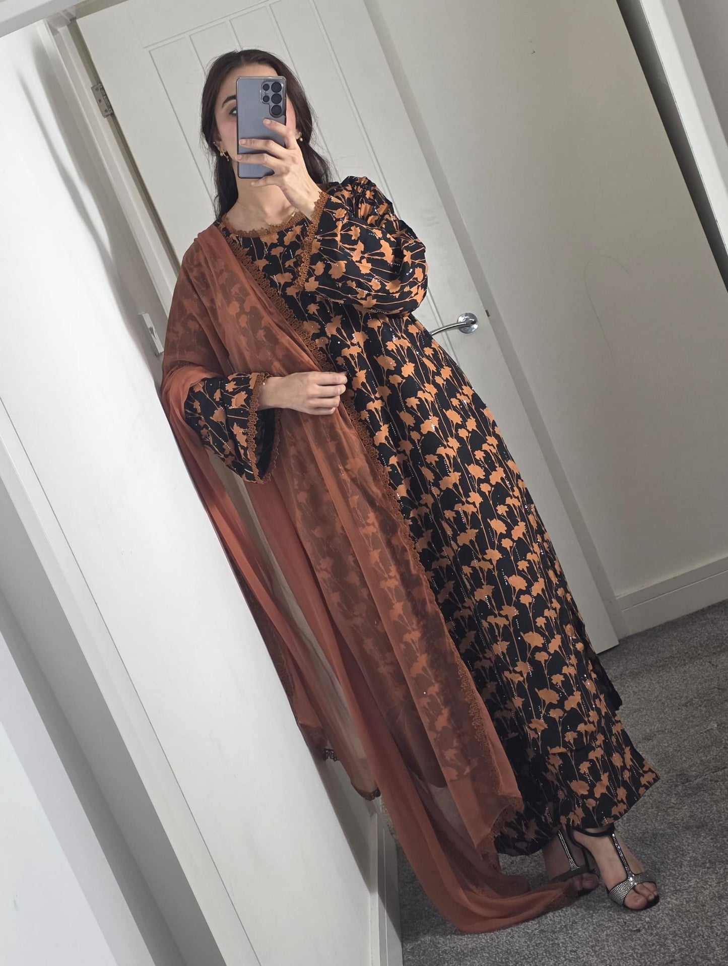 Uznau Mukaish Linen Three Piece Suit UZ-LNN-MST05