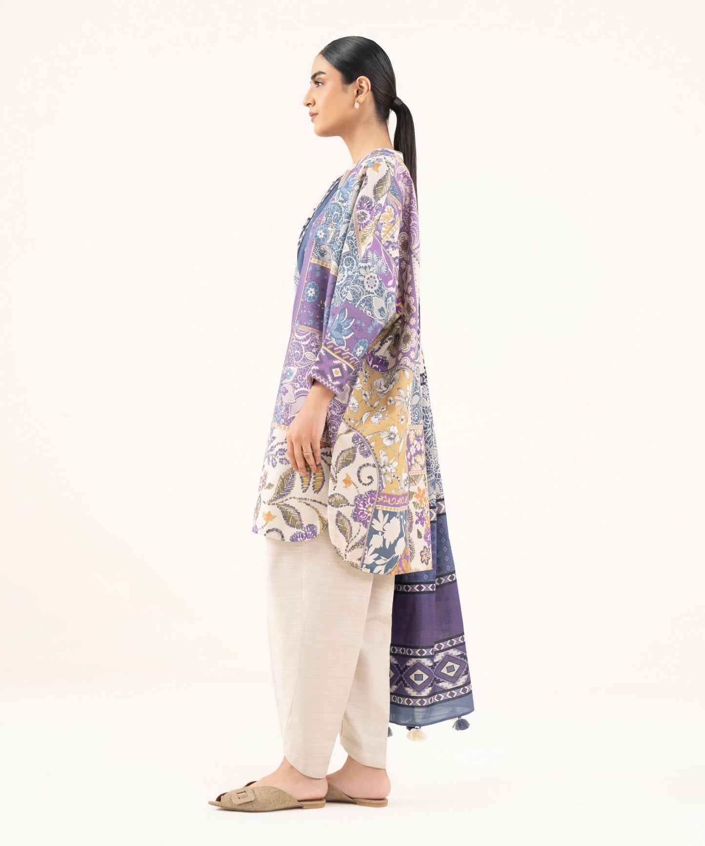 Sapphire Khaddar Three Piece Suit SP-KHD-PRP06