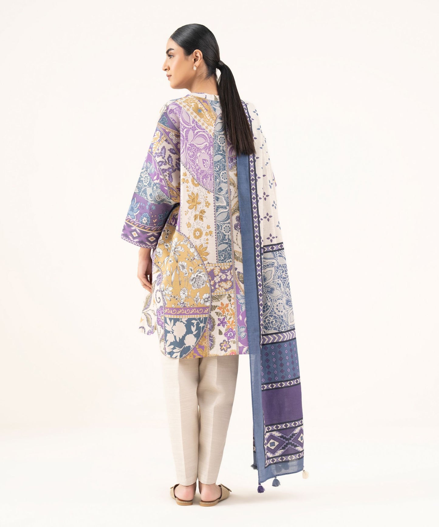 Sapphire Khaddar Three Piece Suit SP-KHD-PRP06