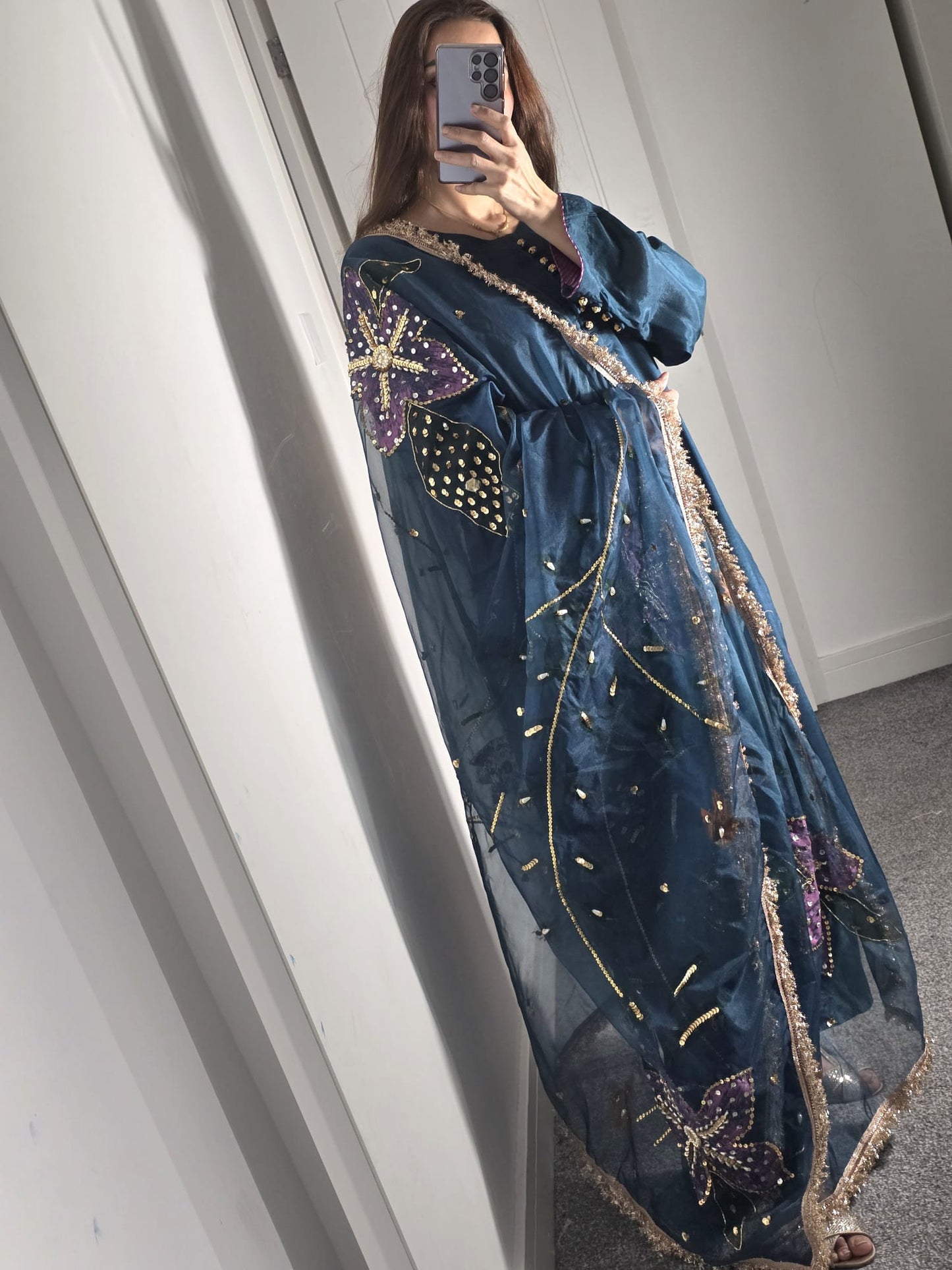 Uznau Silk Three Piece Suit With Hand Painted Organza Dupatta UZ-SLK-GR02