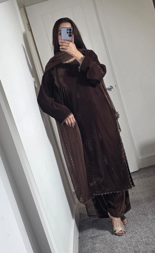 Uznau Camel Brown Velvet Three Piece Suit UZ-VL-BR03