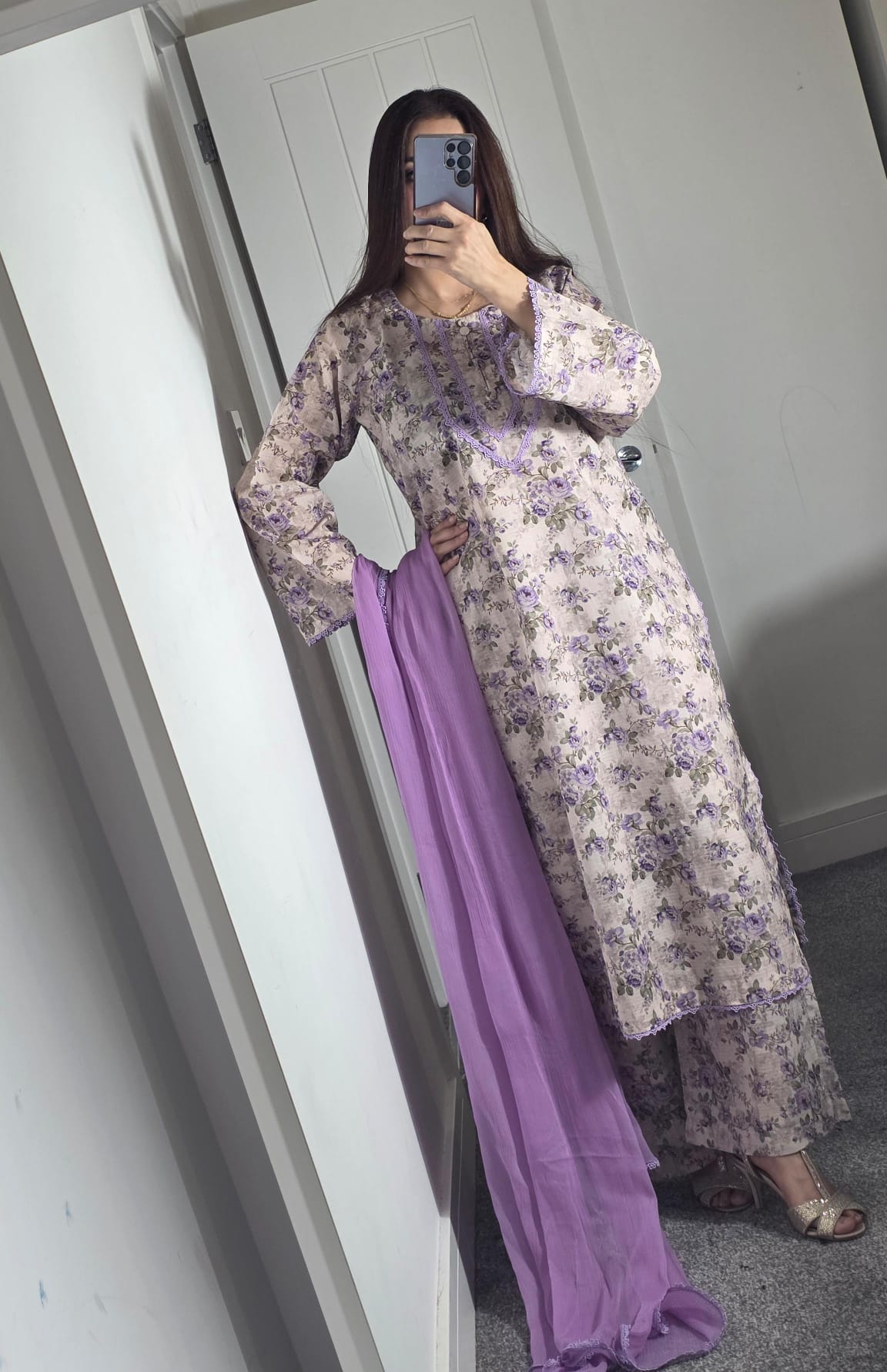 Uznau Lawn Three Piece Suit UZ-LWN-PRP06
