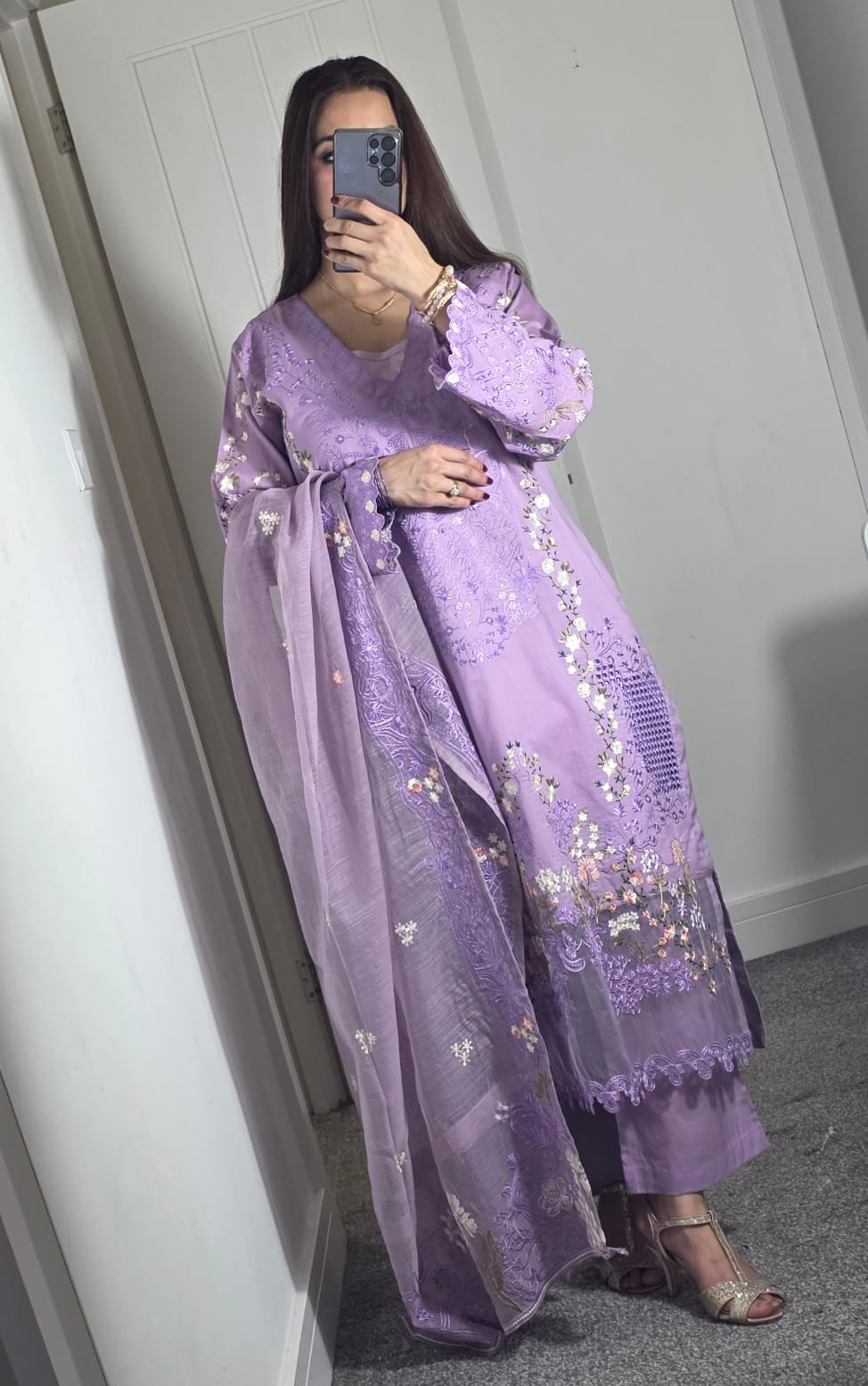 Uznau Embroidered Lawn Three Piece Suit UZ-LWN-PRP07