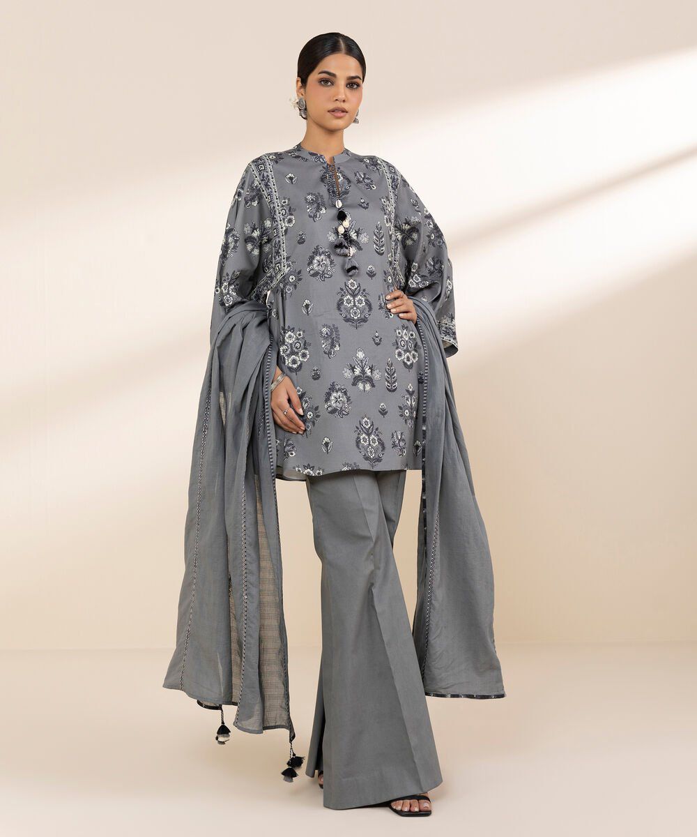 Sapphire Embroidered Three Piece Suit SP-LWN-GRY05