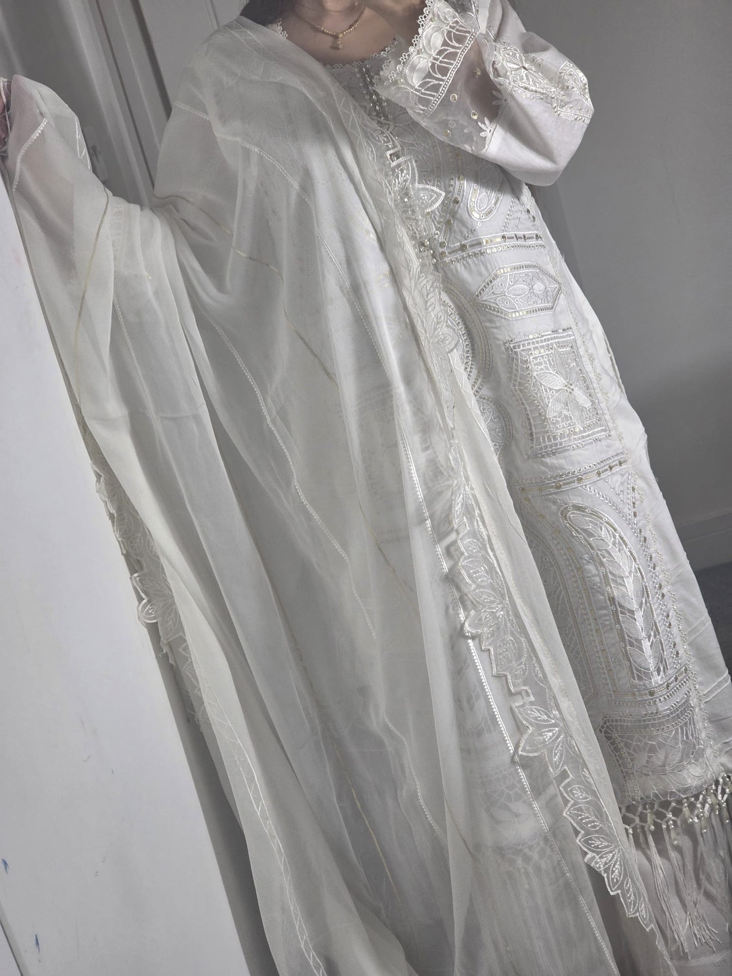 Uznau Lawn Three Piece Suit Maria B Inspired UZ-LWN-WHT013