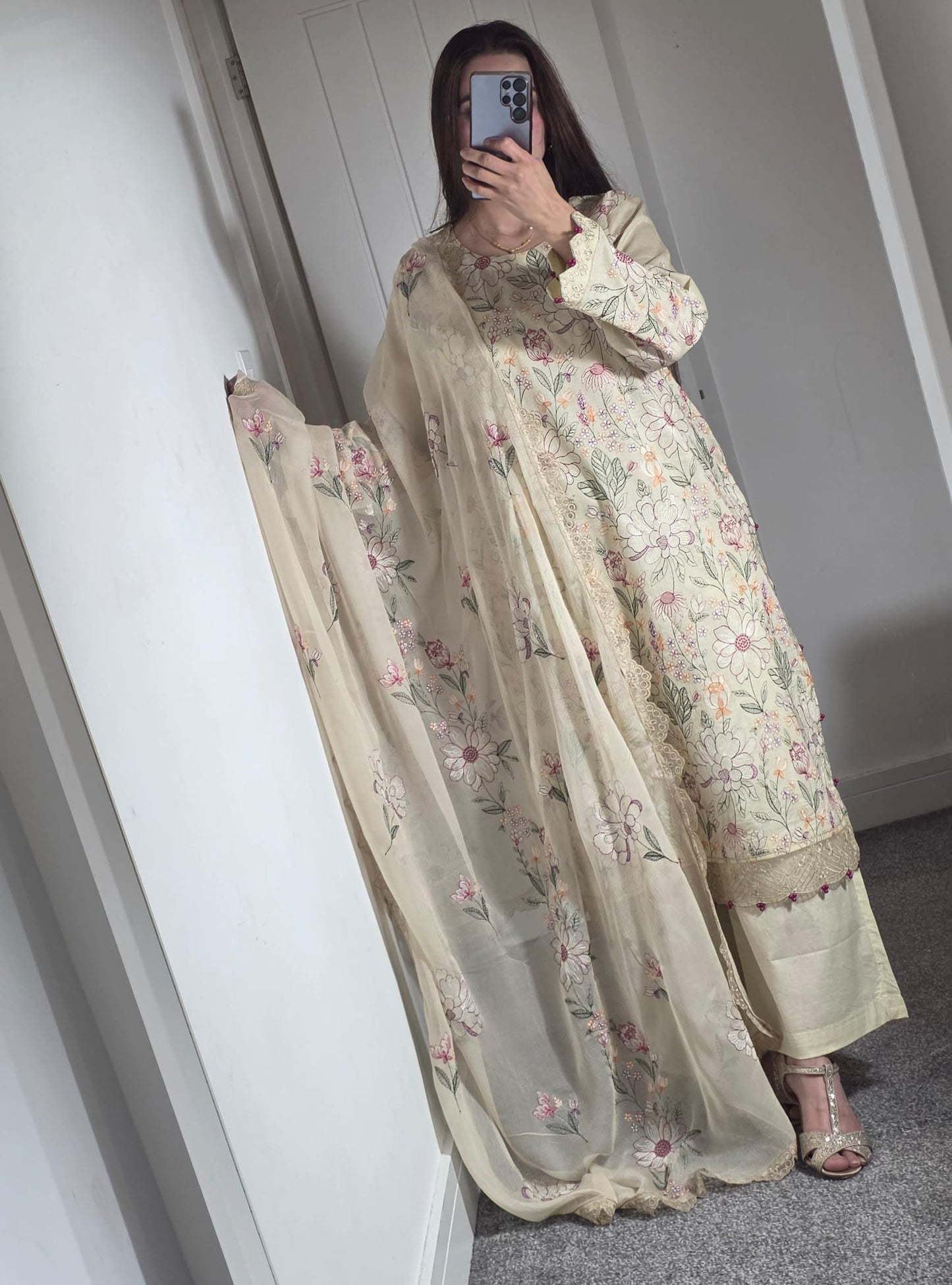 Uznau Embroidered Three Piece Suit UZ-LWN-BG01