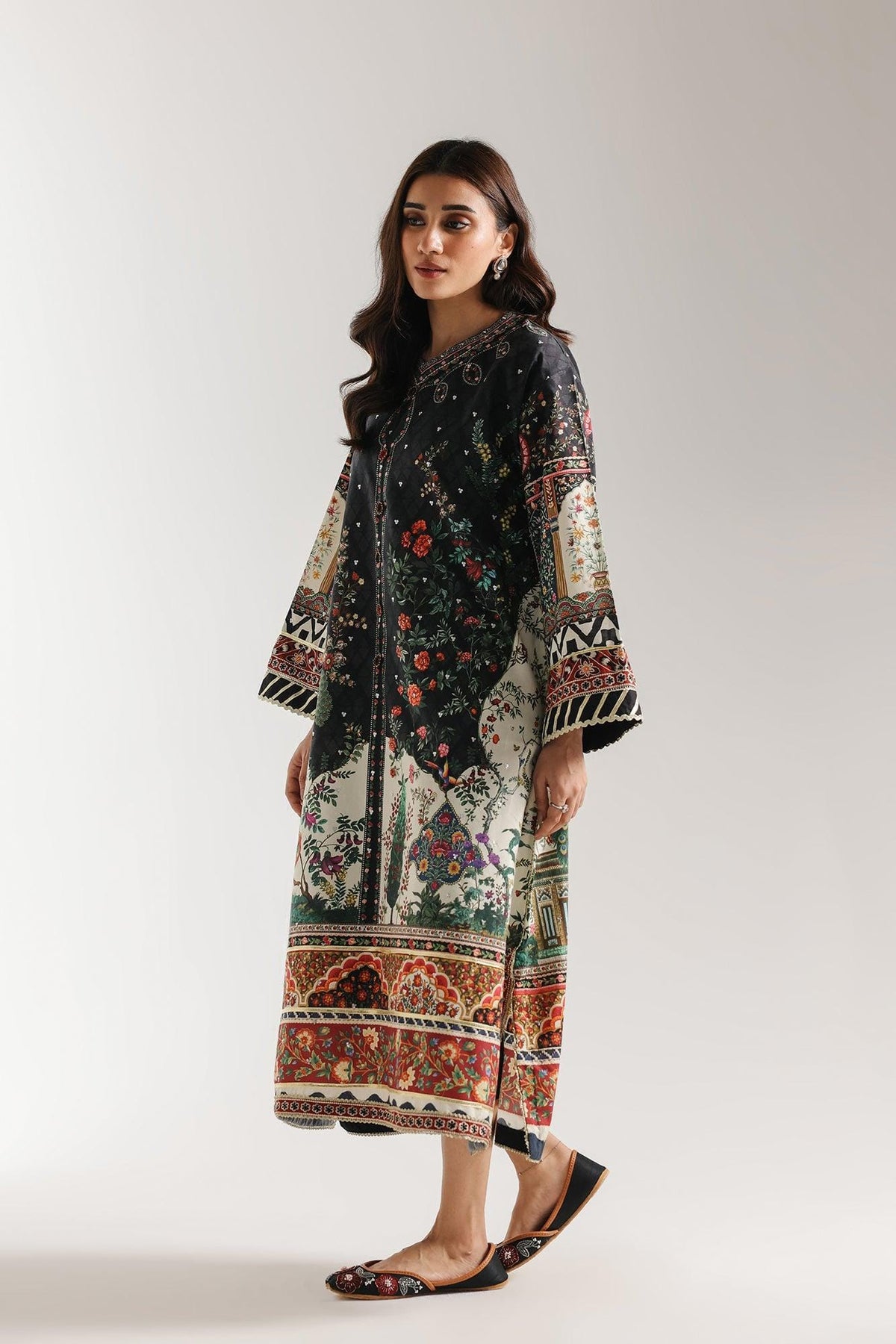 Uznau Linen Kaftan Two Piece Suit UZ-LNN-BLK046