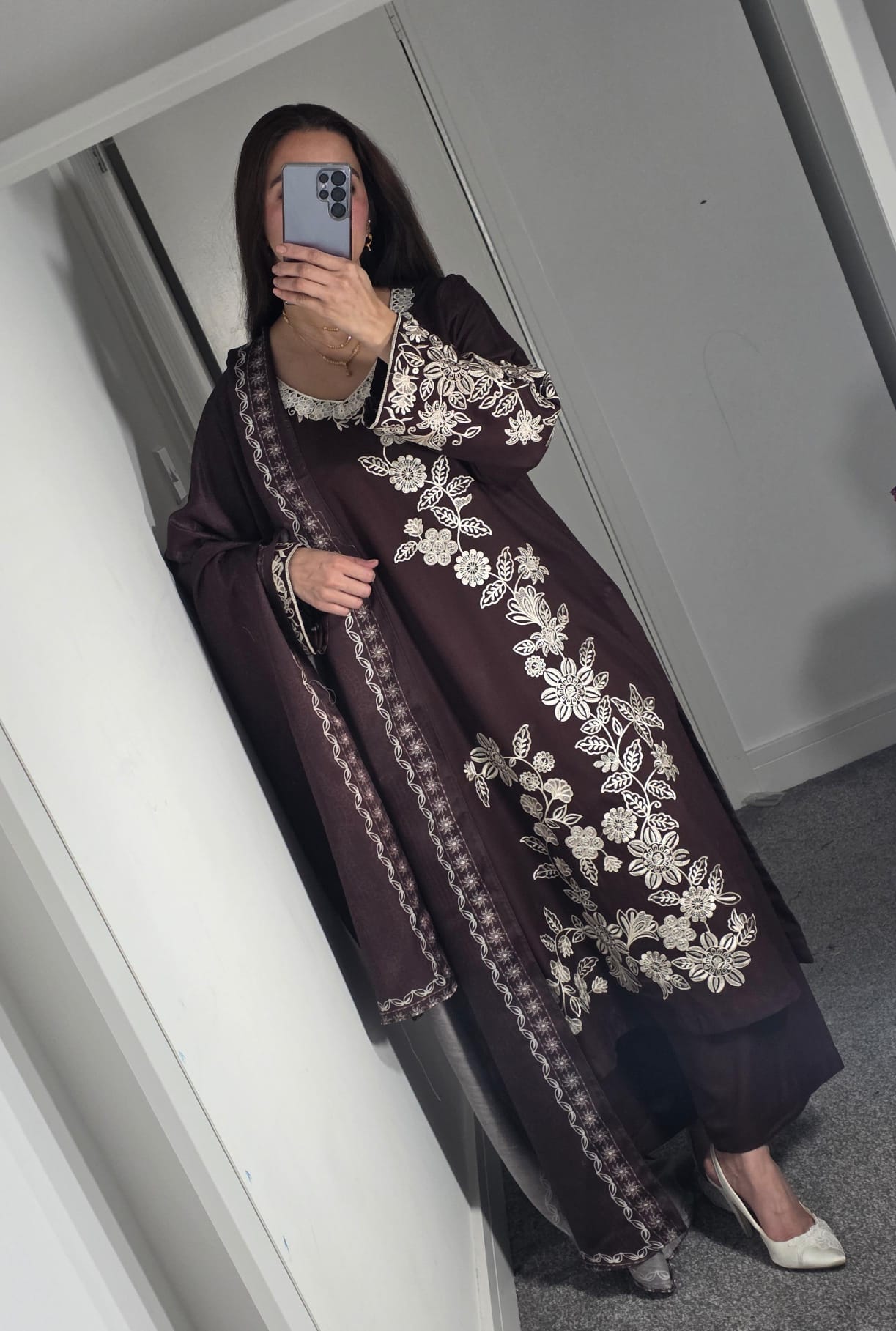 Uznau Embroidered Marina Three Piece Suit UZ-MR-BR06