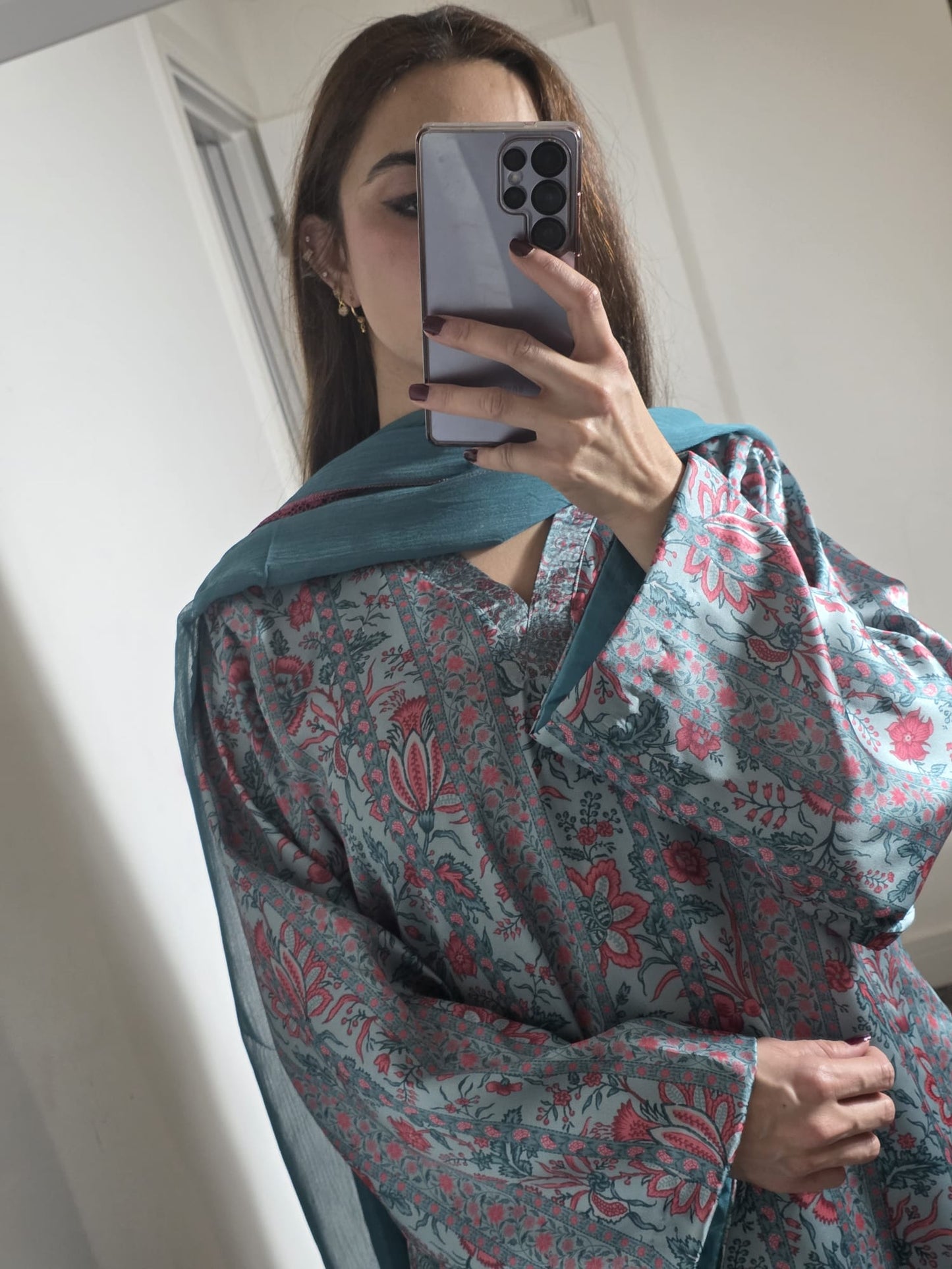 Sappphire Silk Three Piece Suit SP-SLK-FR01