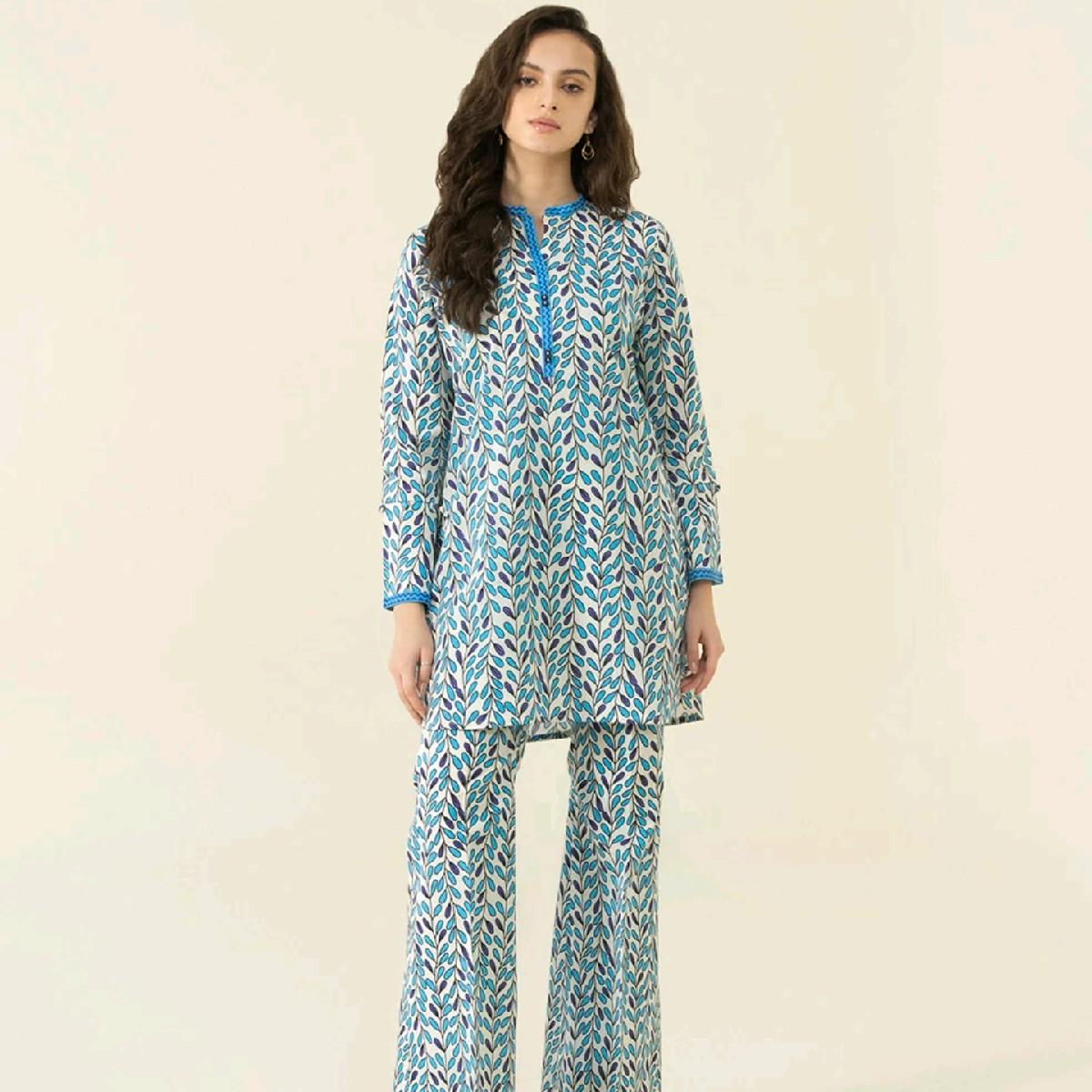 Uznau khaddar printed pakistani winter shalwar kameez