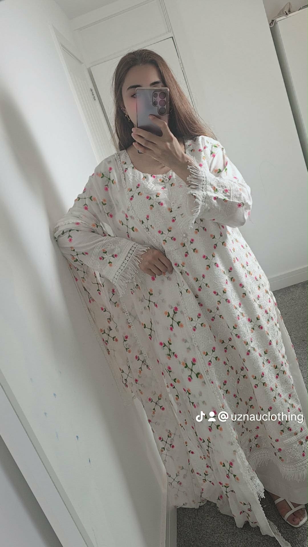 Uznau Embroidered Lawn Three Piece Suit UZ-LWN-WHT024