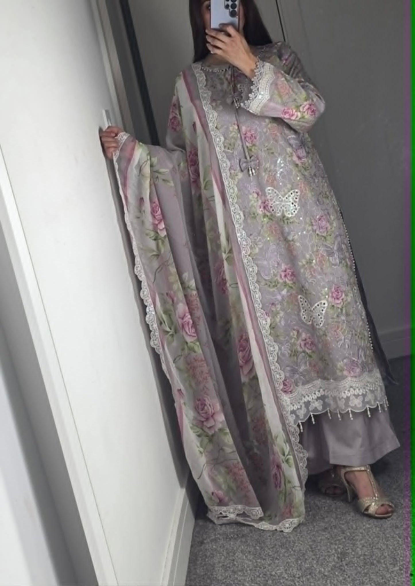 Uznau Embroidered Lawn Three Piece Suit UZ-LWN-PRP011