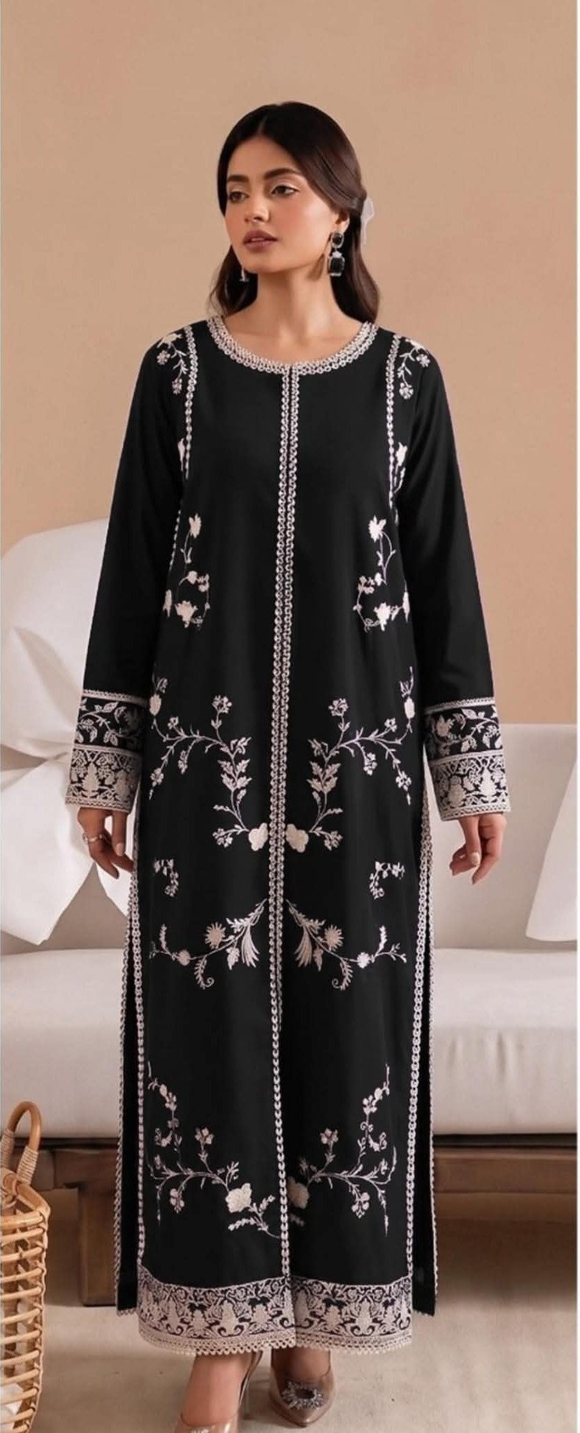 Uznau Linen Kaftan Two Piece Suit UZ-LNN-BLK054