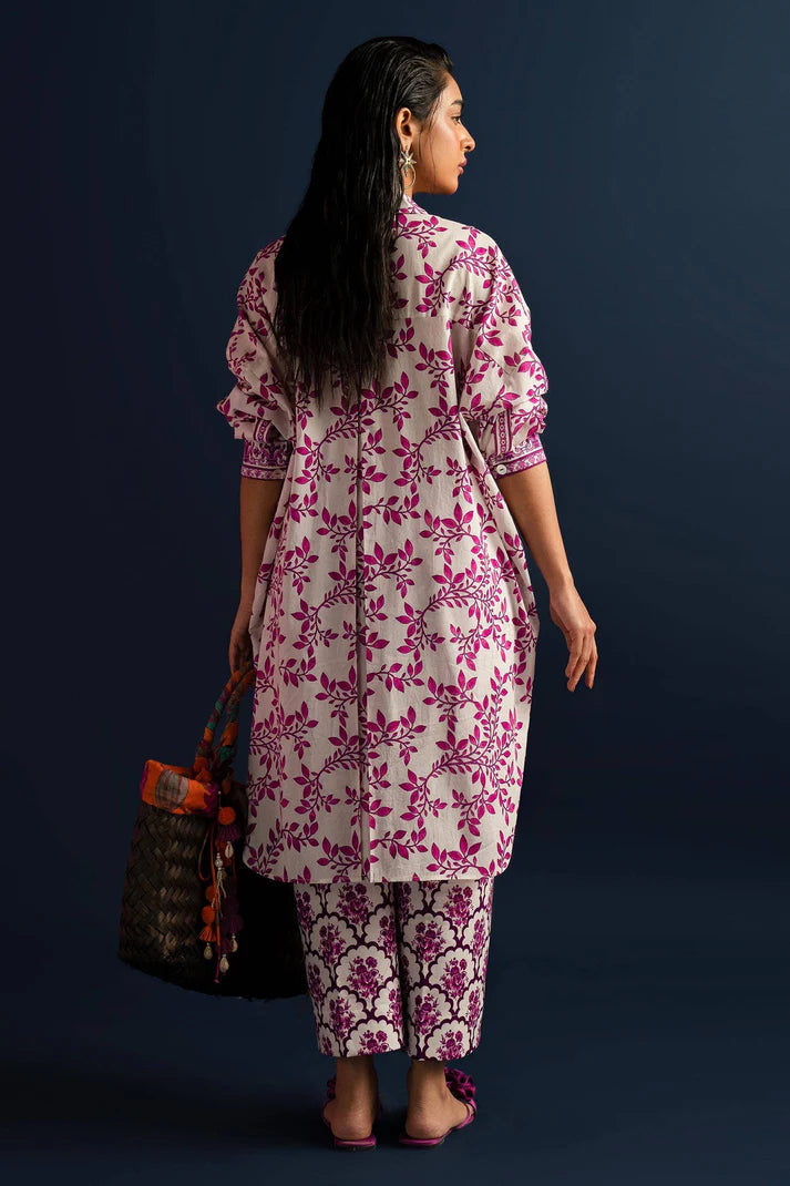 Sana Safinaz Lawn Three Piece Suit SF-LWN-PNK01