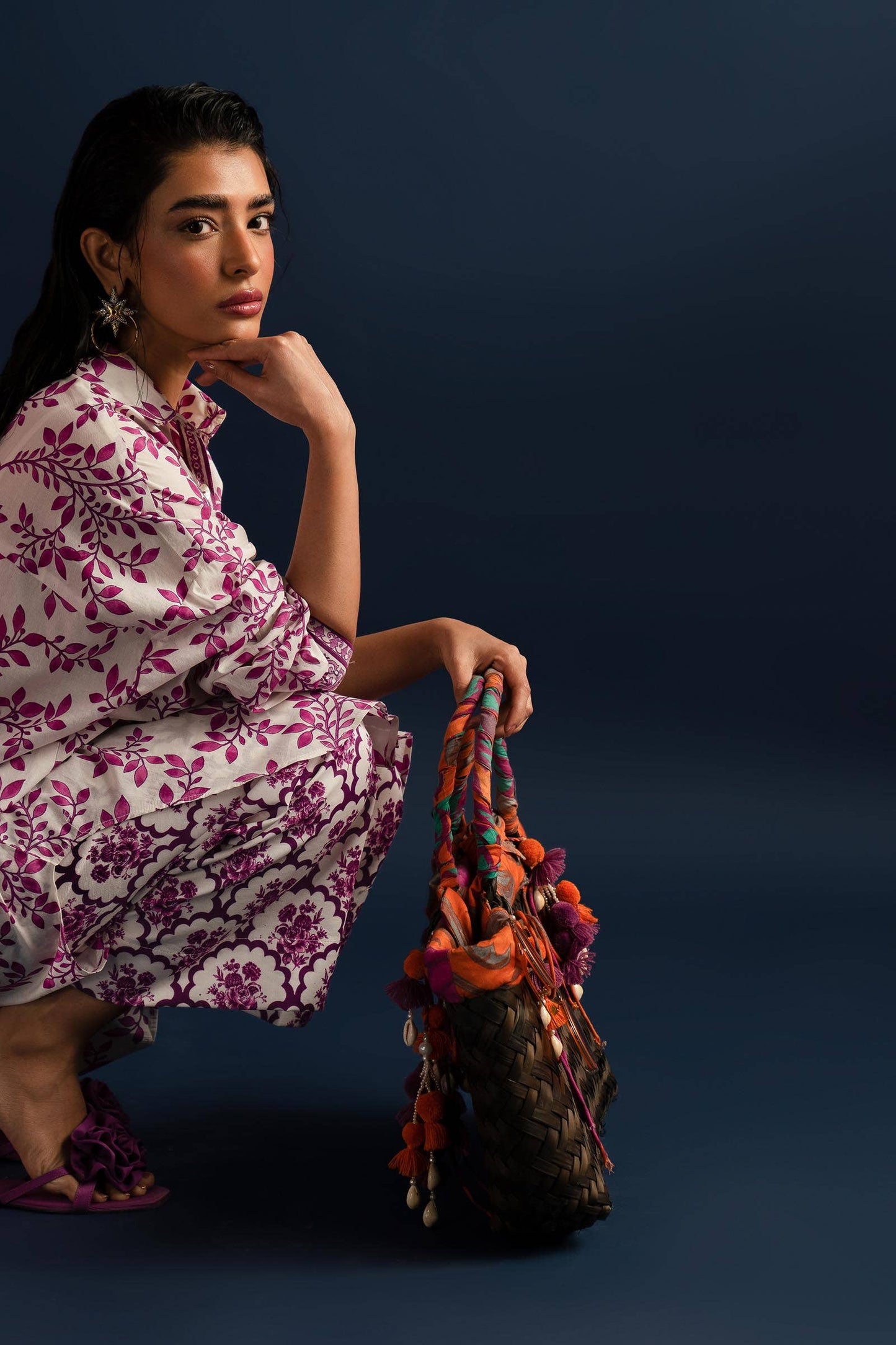 Sana Safinaz Lawn Three Piece Suit SF-LWN-PNK01